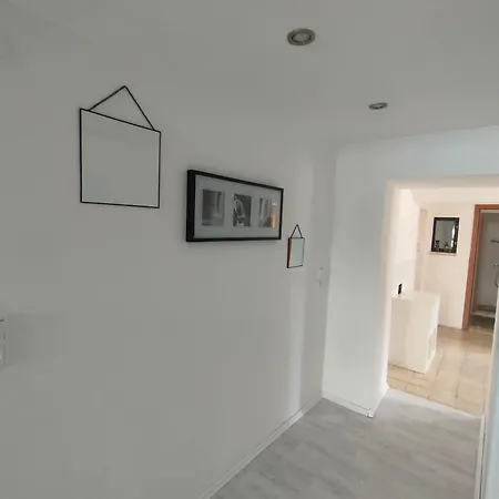 Apartment Mit Eigenem Garten Und Terrasse Jesewitz